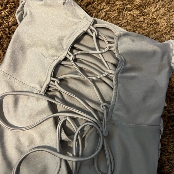 Silver strapless dress - Picture 4 of 5